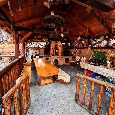 Cabana Vanatorilor Poiana Mărului Esterno foto